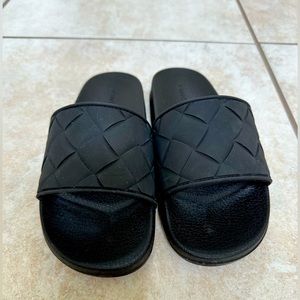 Vince "Watley Eva" woven leather slide sandals